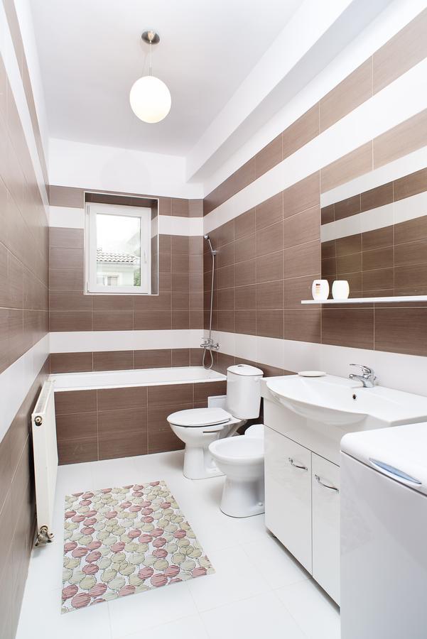 Sunshine Apartment Брашов Екстериор снимка